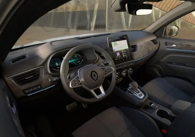 Залезът на една звезда: Renault Arkana се отдръпва от сцената