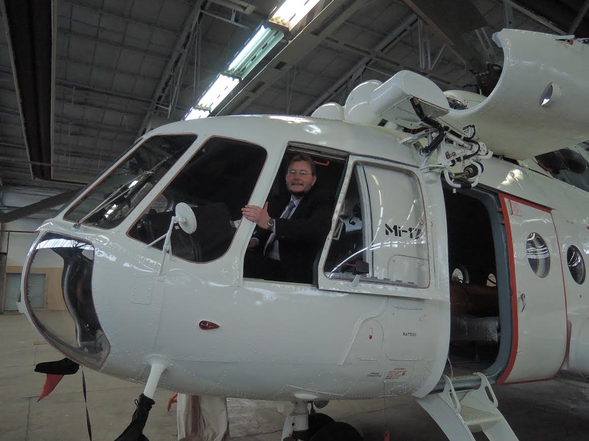 Седларски гарантира подкрепата на държавата за “Авионамс“ АД