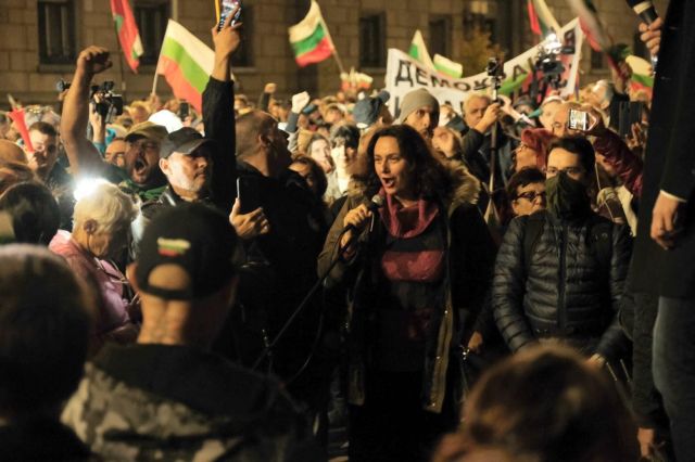 Инициатива на ФАКТИ: Гласът на българите в чужбина (част 15)