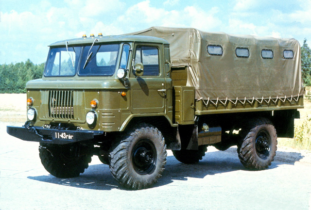 Защо Hummer, като има ГАЗ-66?