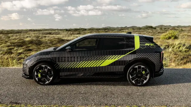 Kia сподели за първи път наточената EV4 GT