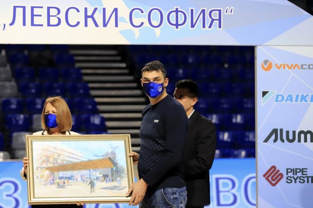 Официално откриха новата спортна зала на волейболния Левски - 
