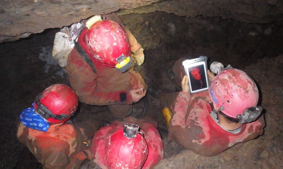 Еспедиция направи електронна карта на пещерата Голяма Балабанова дупка