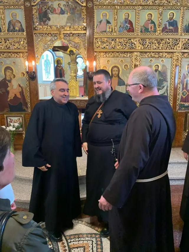 Отец Петко Вълов е новият епископ за католиците от източен обред в България СНИМКИ