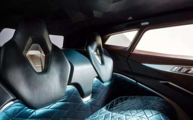  BMW показа най-скъпия си кросоувър 