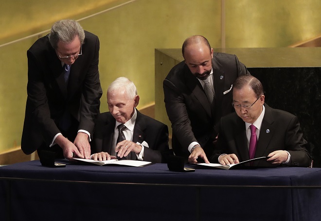 Световни лидери одобриха план за бежанската криза
