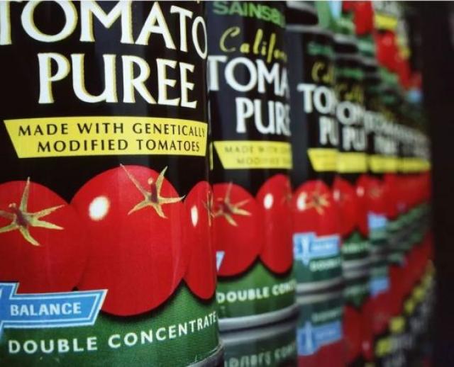 Защо доматите от магазина имат вкус на "пластмаса"?