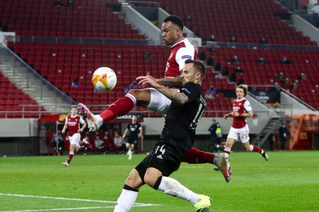  Арсенал отстрани Бенфика и е на 1/8-финал в Лига Европа 