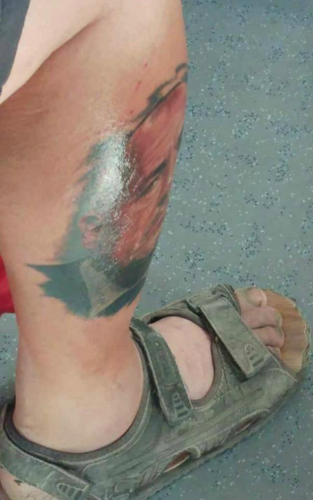 Мъж си татуира лика на Бойко Борисов (СНИМКИ)