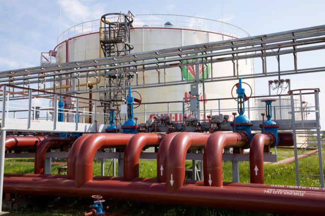 Русия заяви за обстрел на нефтопровода 