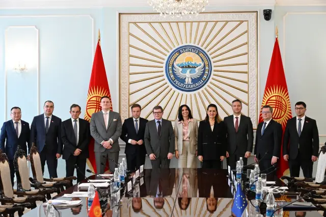 Вигенин към президента на Киргизстан: Партньорството с ЕС създава нови възможности