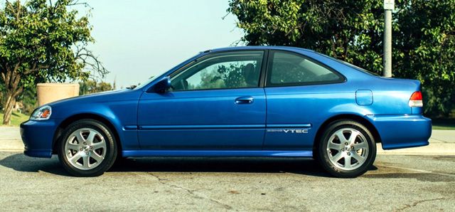  Продадоха 21-годишен Civic на цената на два нови 