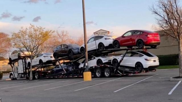 Инвазията продължава: Tesla започна да доставя Model Y