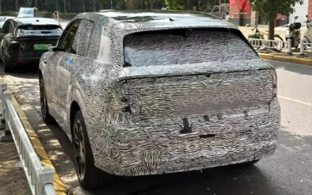 На китайската си платформа Audi тества кросоувър с мощ от 776 коня