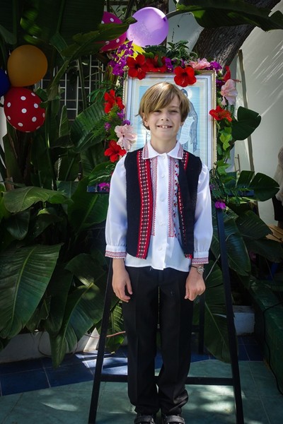 Царският внук Симеон-Хасан рецитира в Мароко “Аз съм българче”