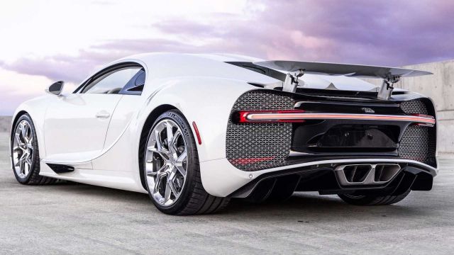 Пост Малоун продава поръчковото си Bugatti Chiron