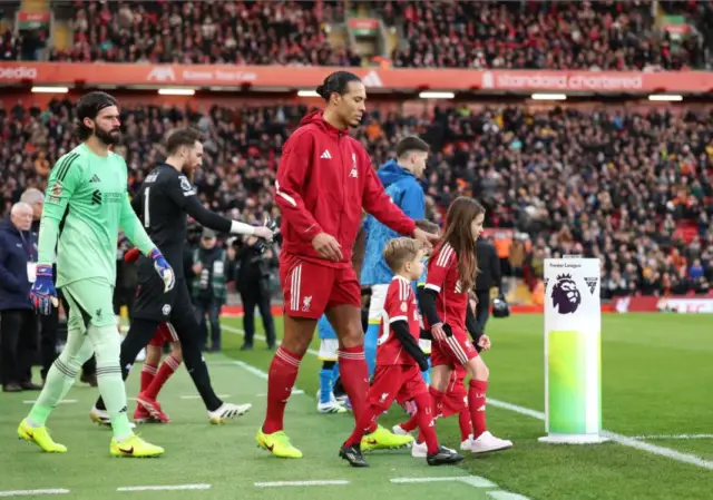 Две от децата на Диого Жота развълнуваха „Анфийлд“