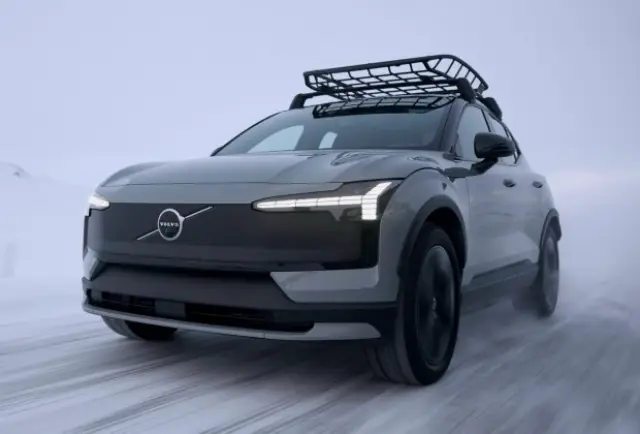 Volvo подготвя най-мощния модел в историята си | интерФакти.БГ Volvo подготвя най-мощния модел в историята си