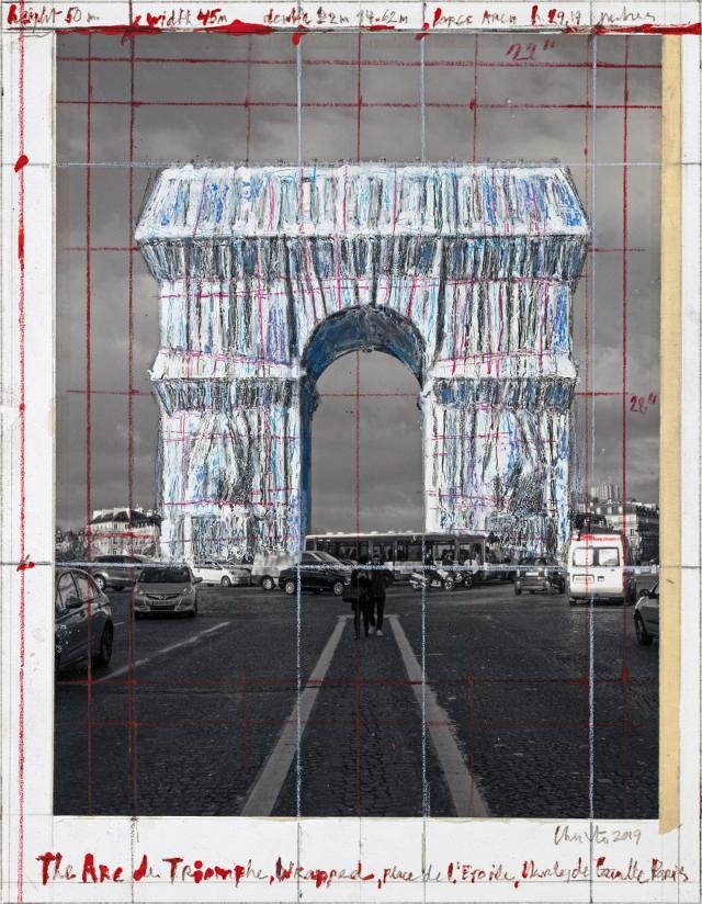 Кристо опакова Триумфалната арка (СНИМКИ + ВИДЕО)