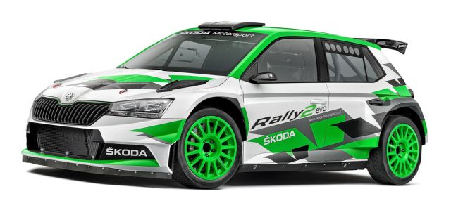 Skoda иска да изберете: Електрическа или бензинова състезателна Fabia?