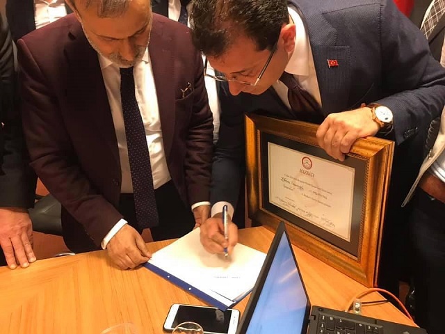 Истанбул има нов кмет и той не е човек на Ердоган