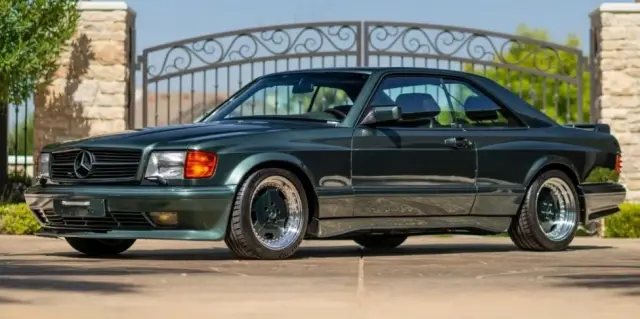 34-годишен Mercedes W126 достига цена от 850 000 долара