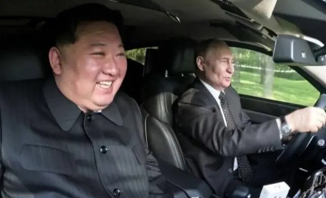 Путин подари на Ким Чен Ун руска лимузина Aurus с части от... Южна Корея!