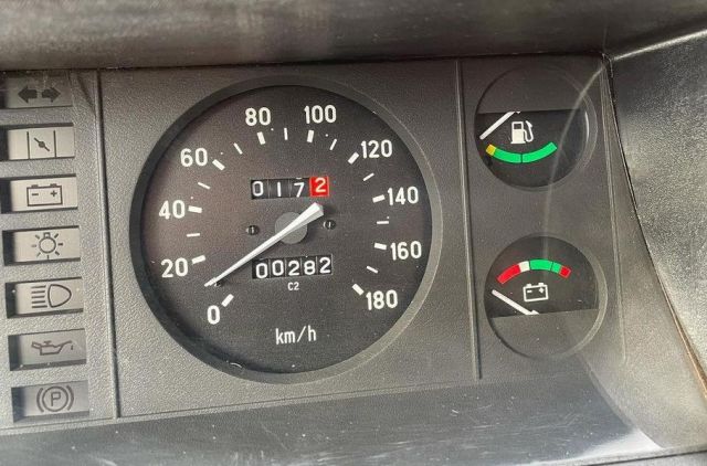  Откриха чисто нова Lada 2104, стояла в гараж 22 години 