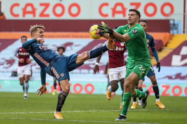  Арсенал с втора поредна загуба (ВИДЕО) 