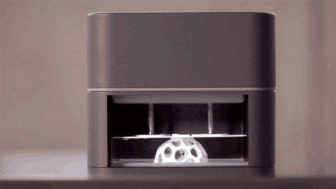 Преносим 3D-принтер за печат със смартфон