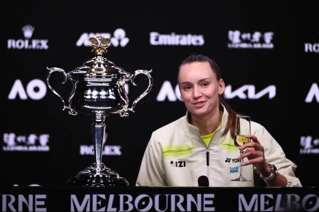 Елена Рибакина победи Сабаленка и е новата кралица на Мелбърн!