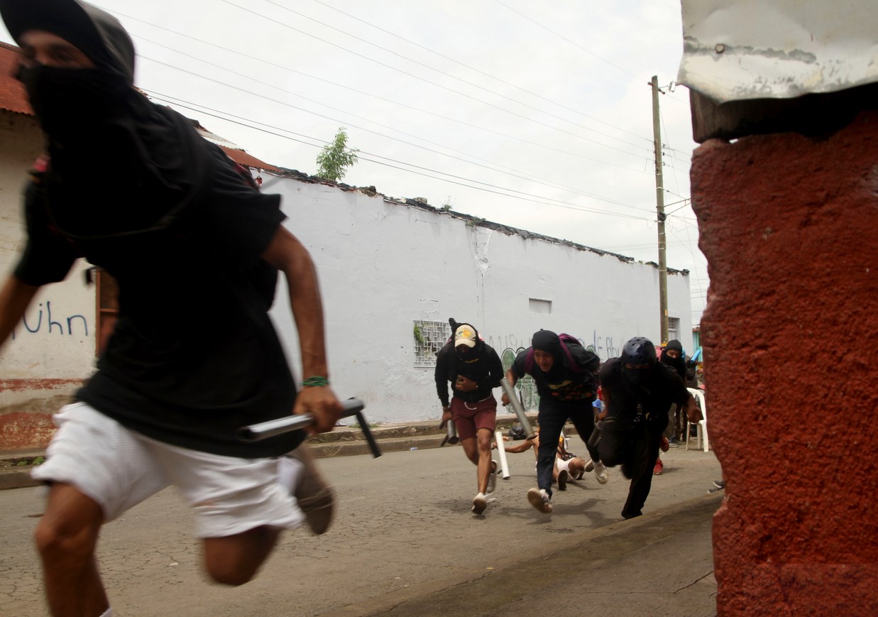 Убиха 8 души при протест в Никарагуа (СНИМКИ)