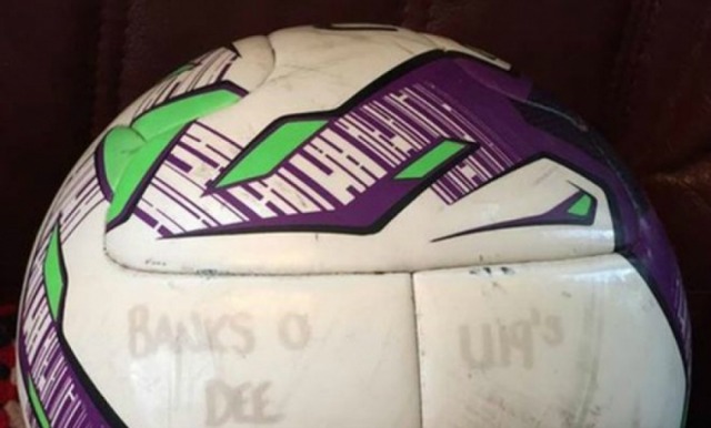 Странното приключение на една топка