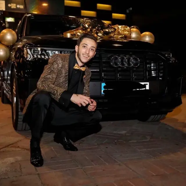 Софи Маринова подари на Лоренцо чисто ново Lamborghini за 400 000 евро