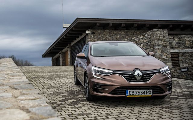  Тест и БГ цени: Какво ново в новото Renault Megane 