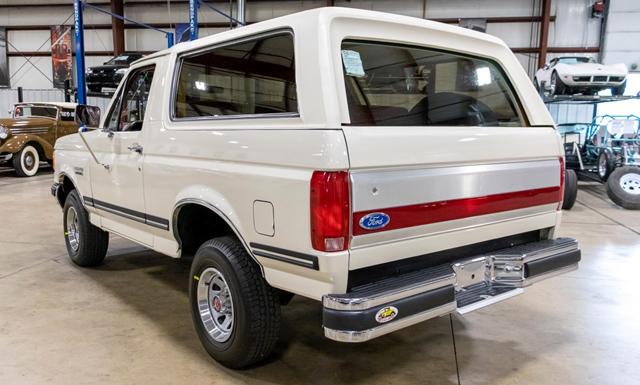  Продава се чисто ново Bronco на 29 години 