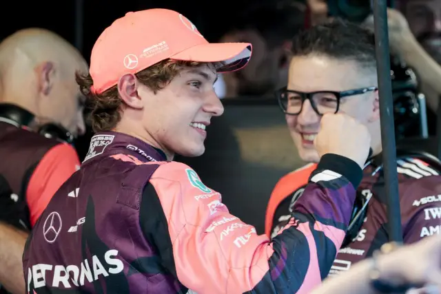 Кими Антонели завоюва квалификацията за спринта в Маями и влезе в историята