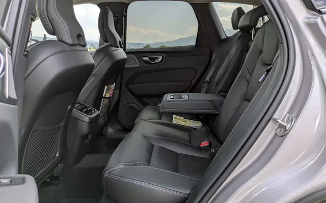 Тествахме новото Volvo XC60 (вижте и цените му у нас) | интерФакти.БГ Тествахме новото Volvo XC60 (вижте и цените му у нас)