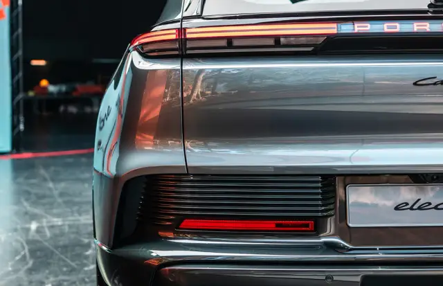 Първи преки впечатления от най-новото Porsche Cayenne (ВИДЕО)