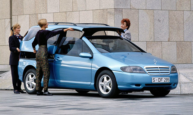 Веднъж Mercedes направи 4 коли в 1