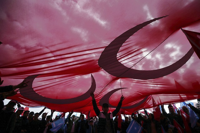 Анкара: Отменяме извънредното положение след изборите