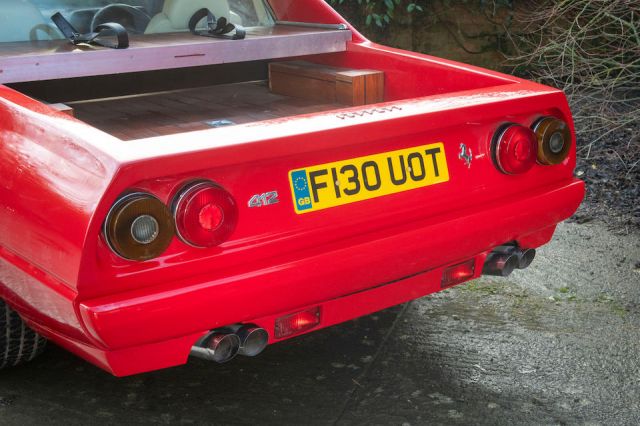  Продава се неповторим пикап Ferrari на цената на Octavia 