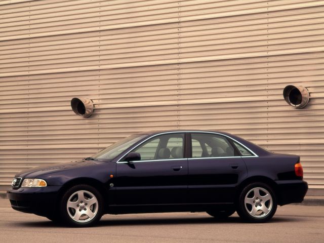 Audi обяви сервизна акция за А4 от края на 90-те години