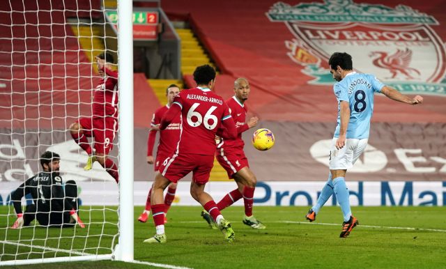  Ман Сити разруши Ливърпул посред 