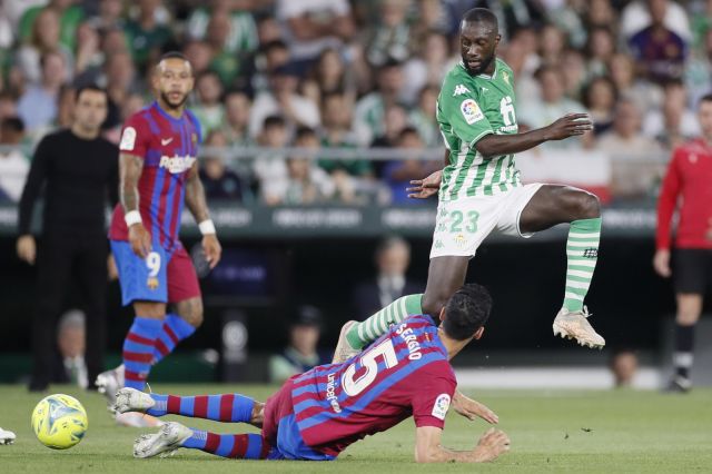  Гол в последната секунда класира Барса в Шампионската лига 