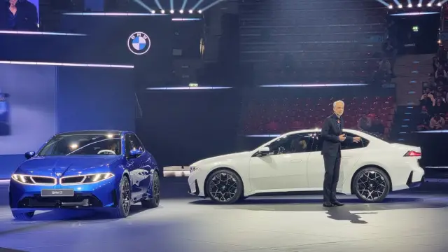 Сбогом на дизела, а и на Tesla? Новият електромобил на BMW изминава 900 км с едно зареждане