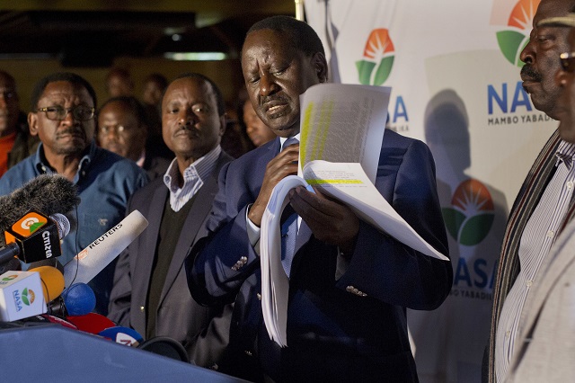 Кения се запъти към следизборна гражданска война (СНИМКИ)