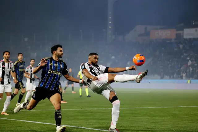 Ювентус се завърна в Топ 4 с два късни гола против Пиза