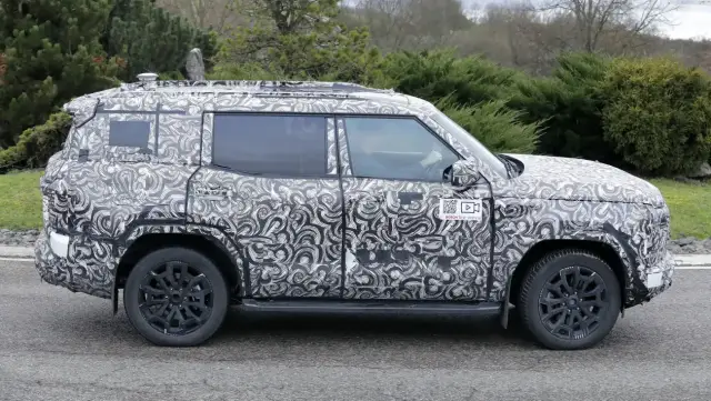 Новото Pajero се появи по европейските улици