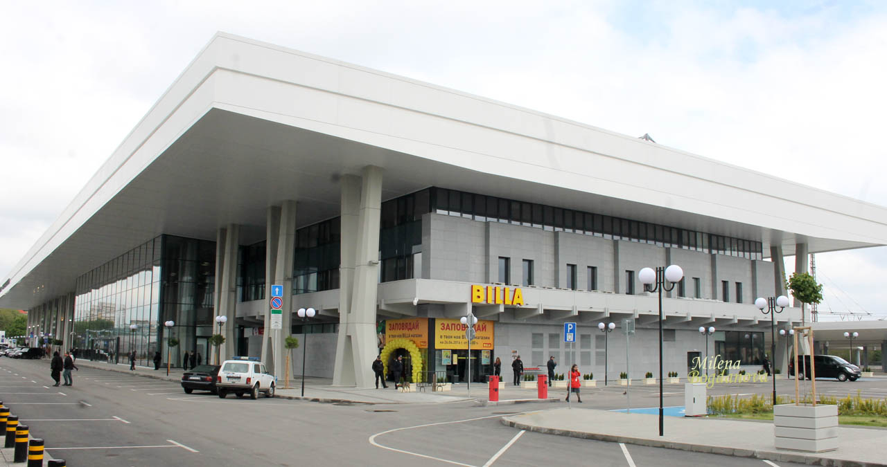 Две години продължи ремонта на Централна гара (СНИМКИ)